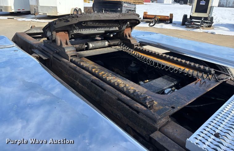 image for item FG0059 1997 Peterbilt 379 semi truck