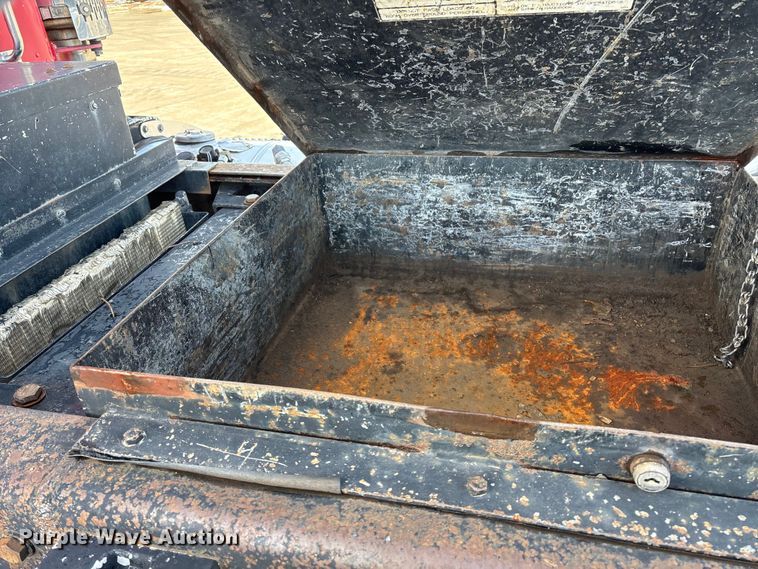 image for item FG0059 1997 Peterbilt 379 semi truck