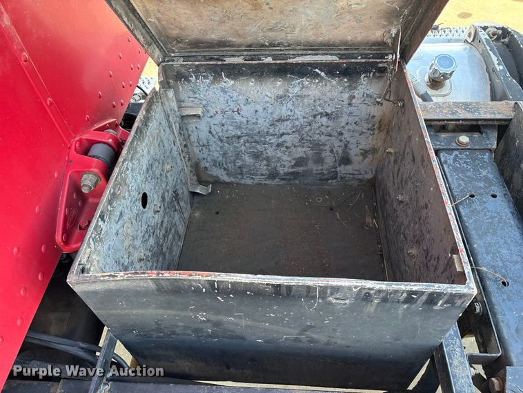 image for item FG0059 1997 Peterbilt 379 semi truck