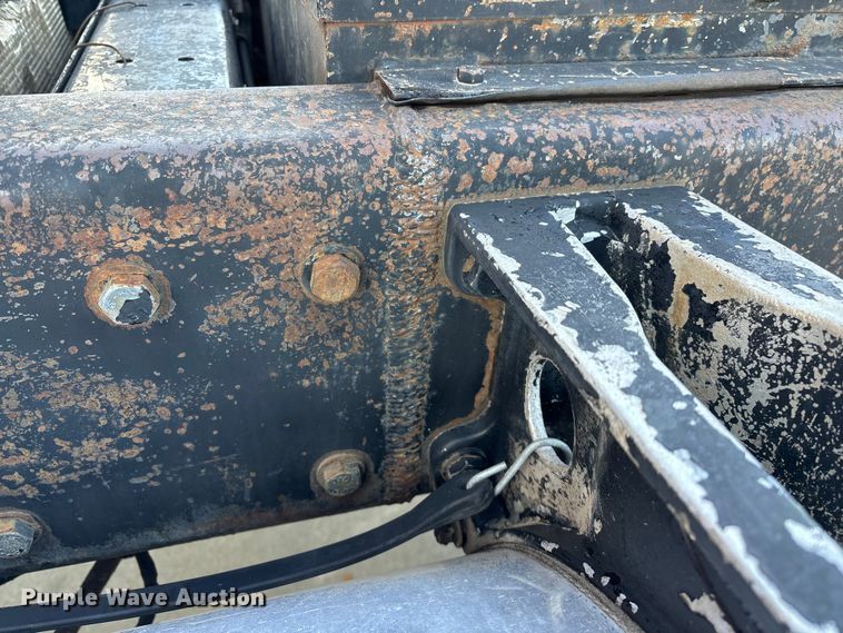 image for item FG0059 1997 Peterbilt 379 semi truck