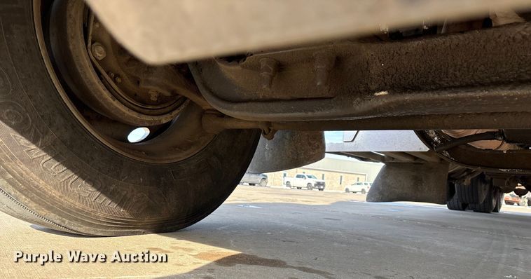 image for item FG0059 1997 Peterbilt 379 semi truck