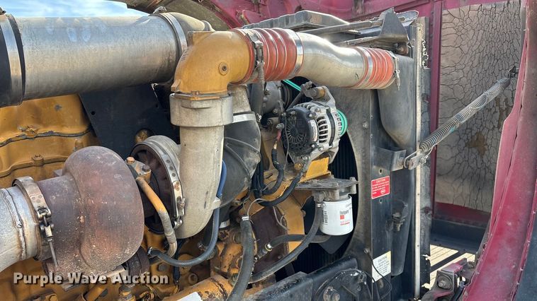 image for item FG0059 1997 Peterbilt 379 semi truck