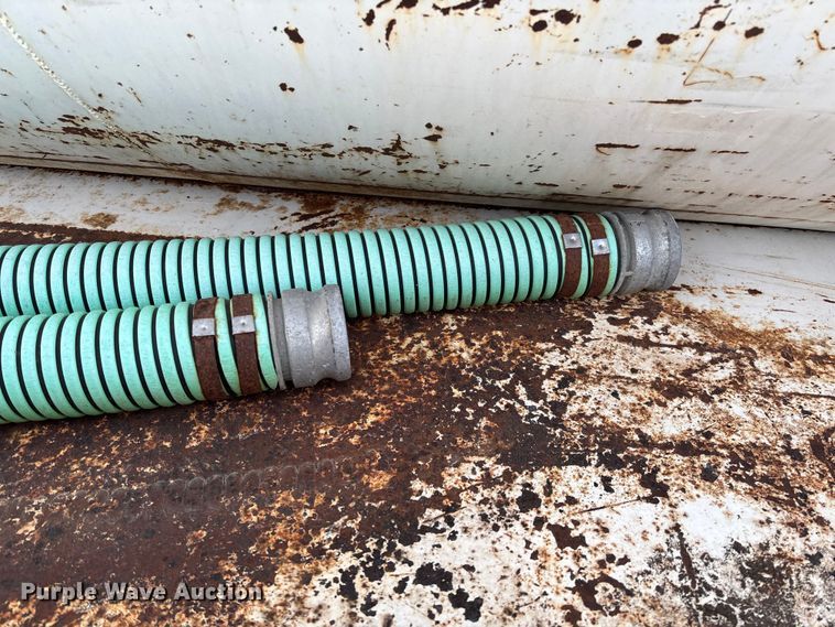 image for item FI1639 1999 Peterbilt 378 vacuum truck