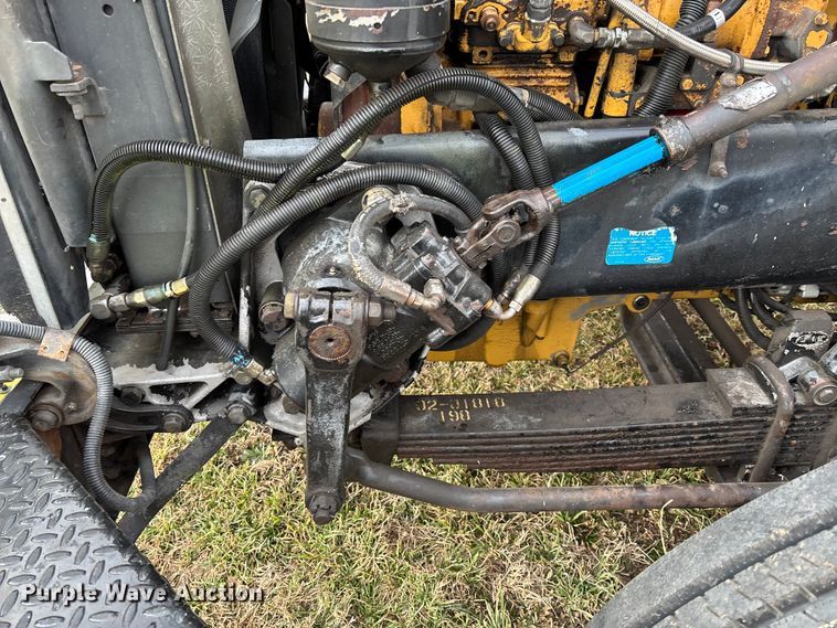 image for item FI1639 1999 Peterbilt 378 vacuum truck