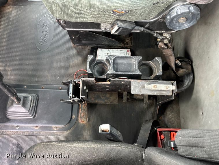 image for item FI1639 1999 Peterbilt 378 vacuum truck