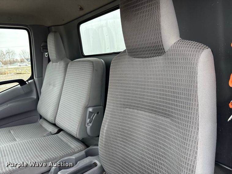 image for item FK1108 2020 Hino 195 box truck