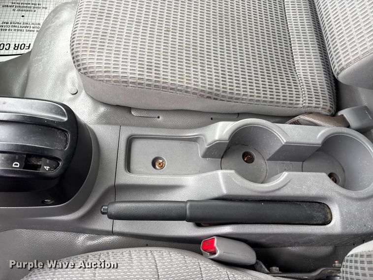 image for item FK1108 2020 Hino 195 box truck