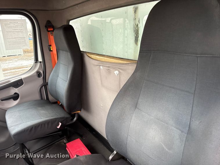 image for item FK1110 2014 Freightliner Business Class M2 refrigerated truck