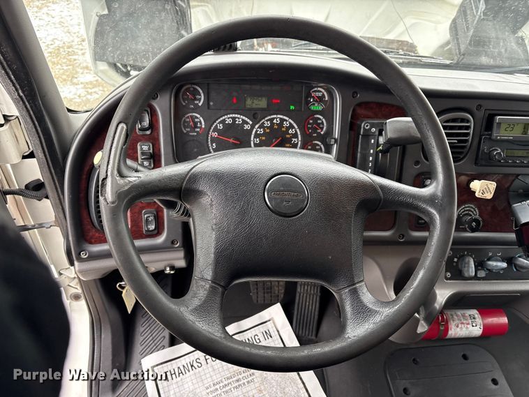 image for item FK1110 2014 Freightliner Business Class M2 refrigerated truck