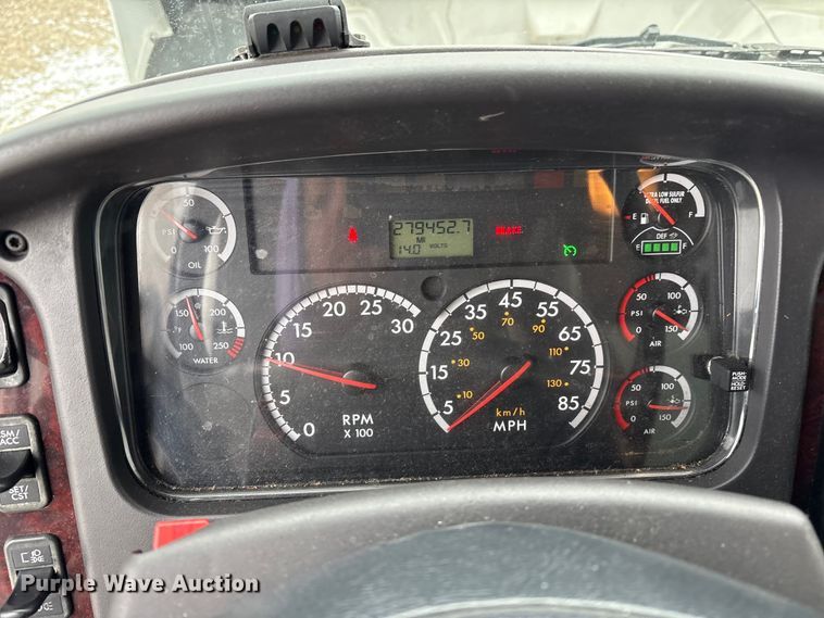 image for item FK1110 2014 Freightliner Business Class M2 refrigerated truck