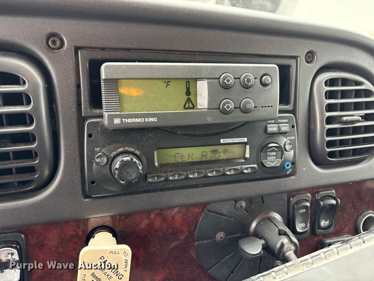 image for item FK1110 2014 Freightliner Business Class M2 refrigerated truck