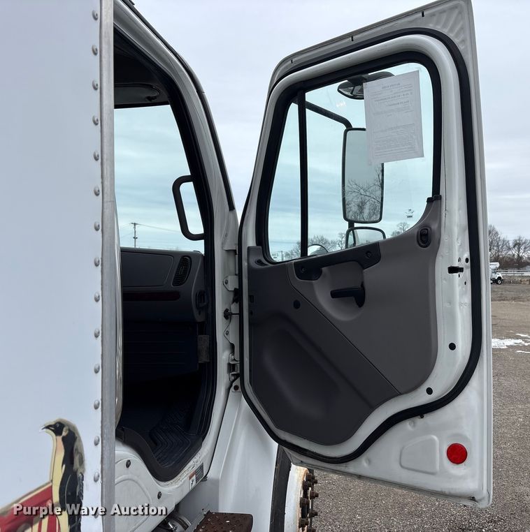 image for item FK1110 2014 Freightliner Business Class M2 refrigerated truck