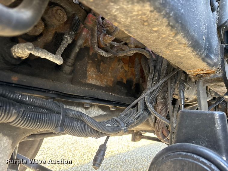 image for item FK1121 2015 Kenworth T880 semi truck