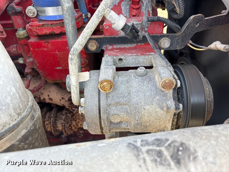 image for item FK1121 2015 Kenworth T880 semi truck