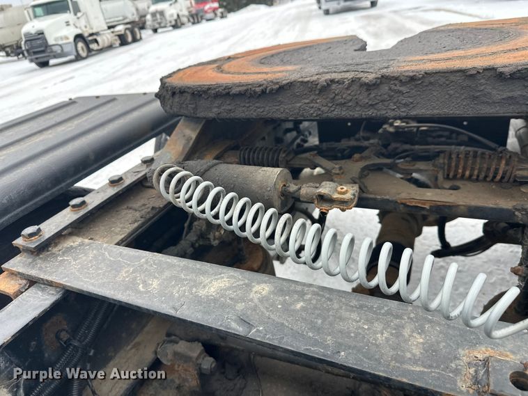 image for item FK1555 2016 Kenworth T880 semi truck