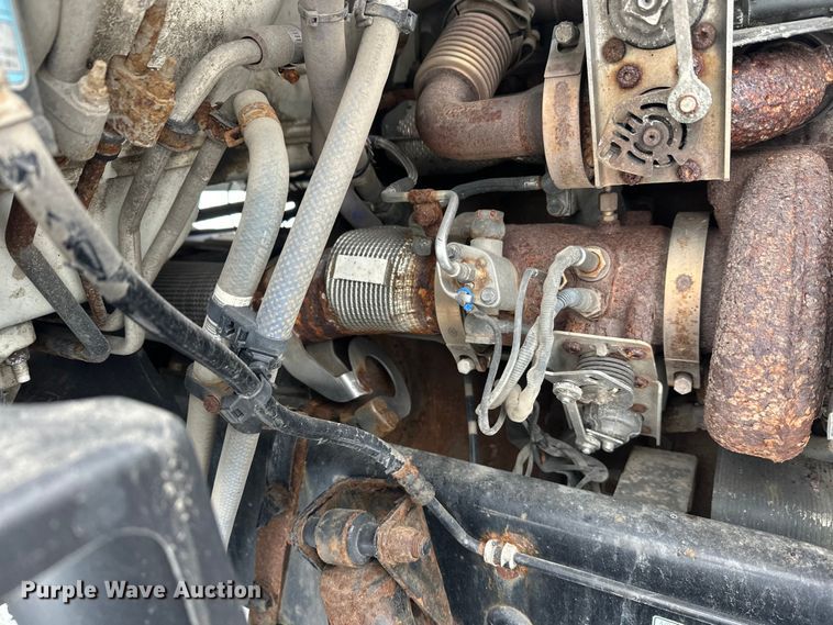 image for item FK1555 2016 Kenworth T880 semi truck