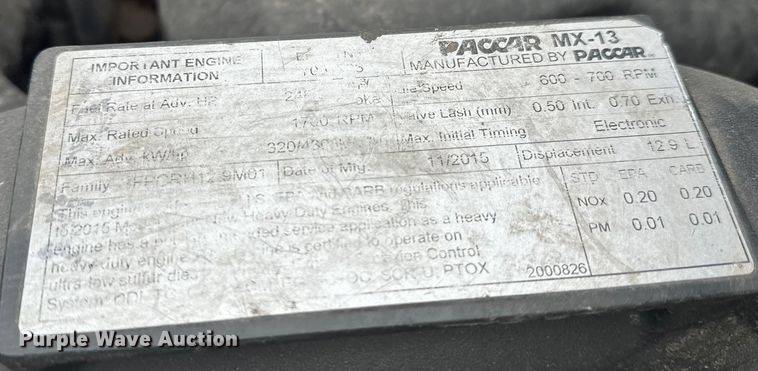 image for item FK1555 2016 Kenworth T880 semi truck