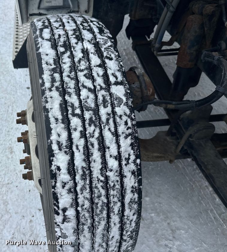 image for item FK1555 2016 Kenworth T880 semi truck