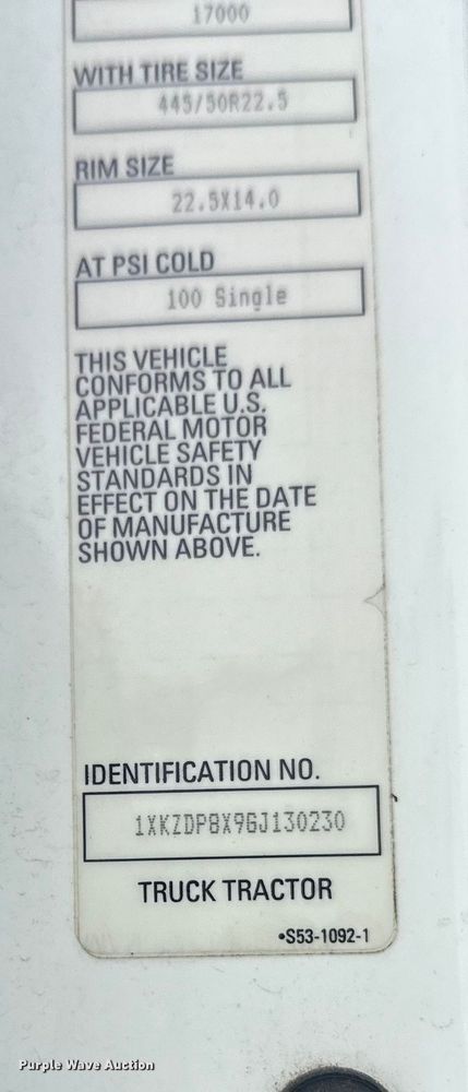 image for item FK1555 2016 Kenworth T880 semi truck