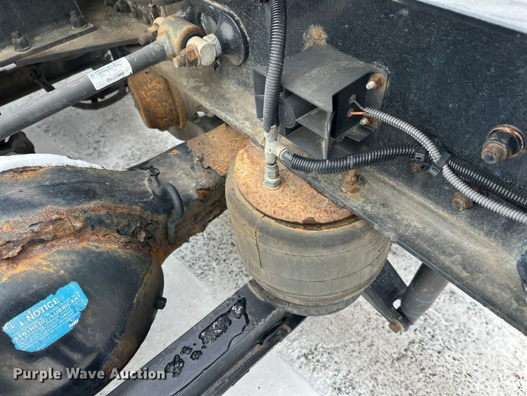 image for item FK1560 2016 Kenworth T880 semi truck