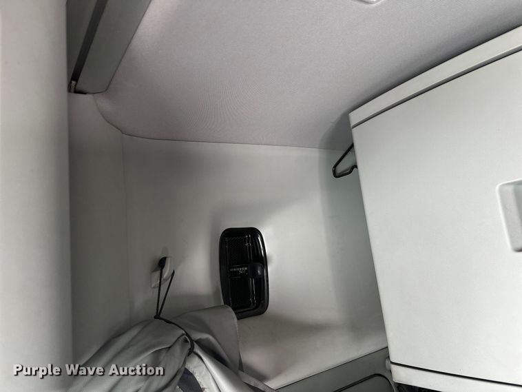 image for item FK1560 2016 Kenworth T880 semi truck