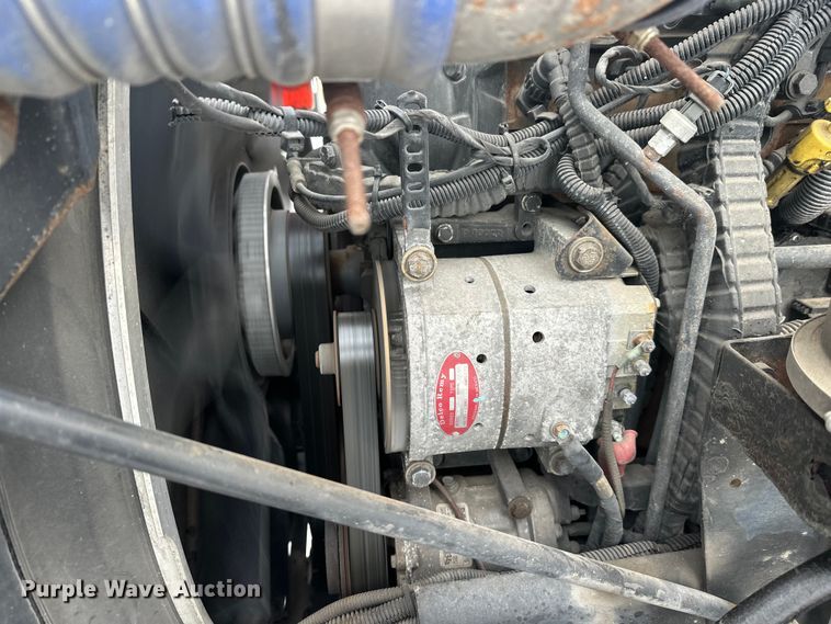 image for item FK1560 2016 Kenworth T880 semi truck