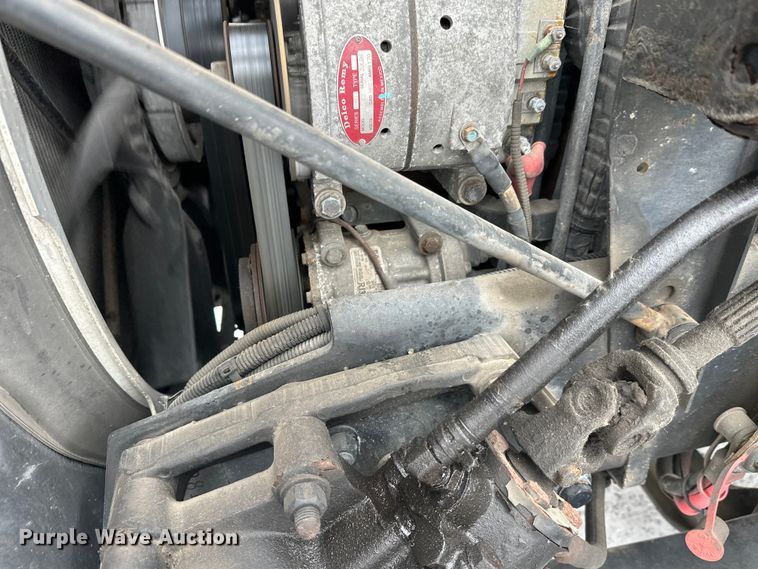 image for item FK1560 2016 Kenworth T880 semi truck