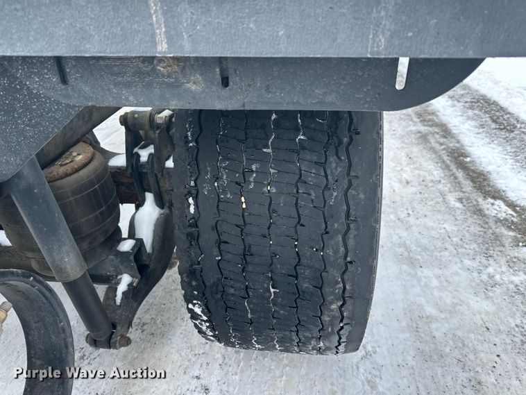 image for item FK1560 2016 Kenworth T880 semi truck