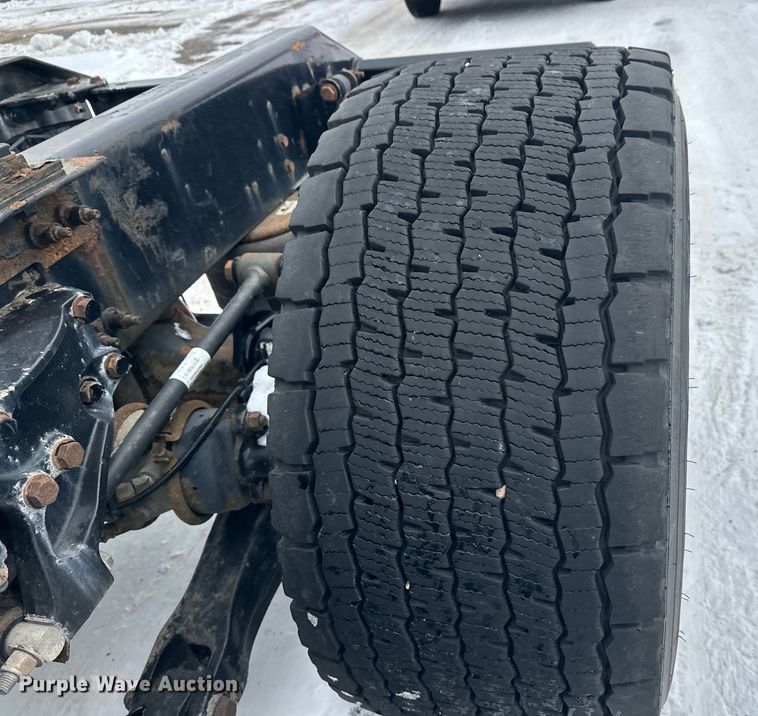 image for item FK1560 2016 Kenworth T880 semi truck