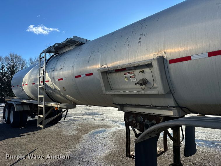 image for item FK1566 1996 Polar asphalt trailer