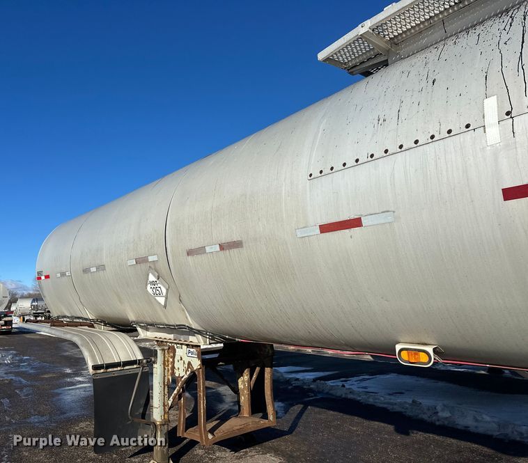 image for item FK1566 1996 Polar asphalt trailer