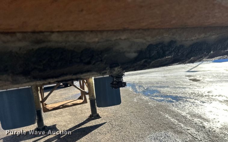 image for item FK1566 1996 Polar asphalt trailer