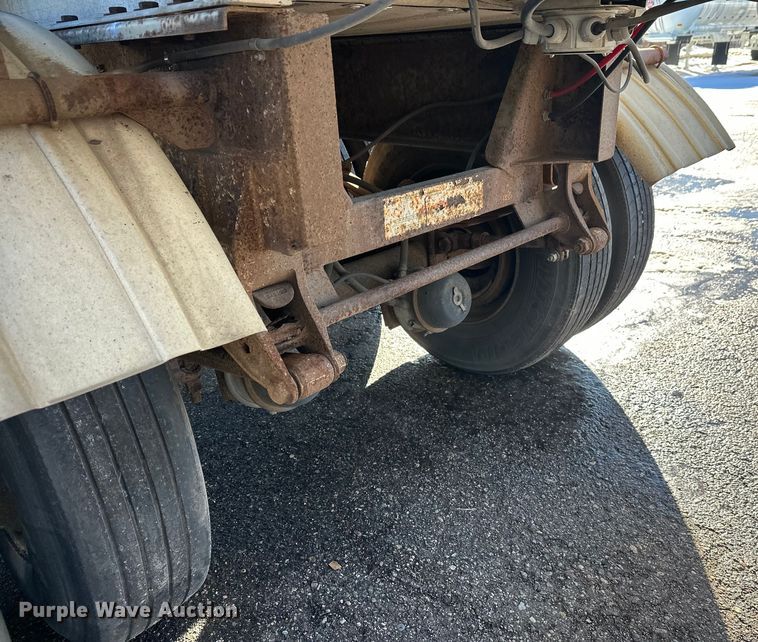 image for item FK1566 1996 Polar asphalt trailer