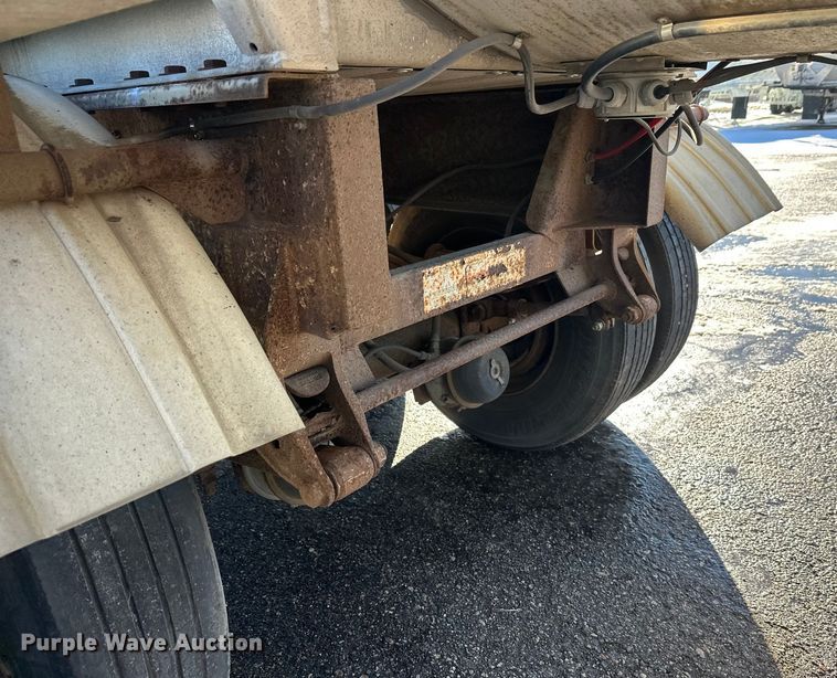 image for item FK1566 1996 Polar asphalt trailer