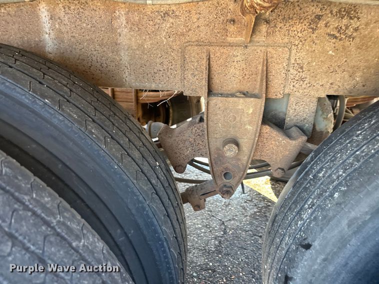 image for item FK1566 1996 Polar asphalt trailer