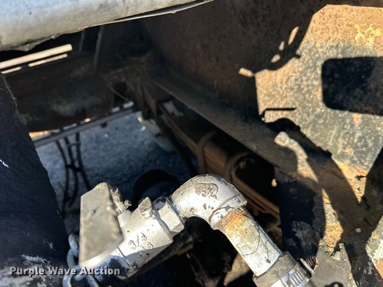 image for item FK1566 1996 Polar asphalt trailer