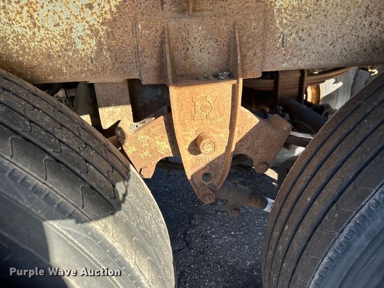 image for item FK1566 1996 Polar asphalt trailer