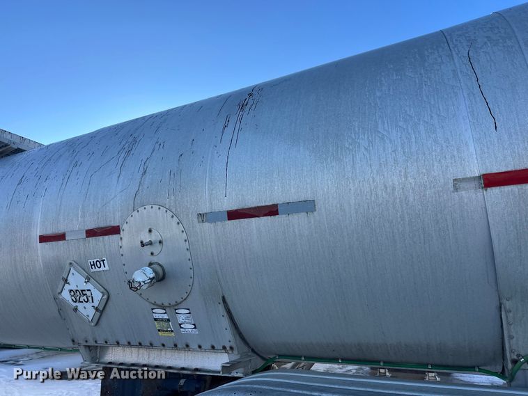 image for item FK1567 1998 Polar asphalt trailer