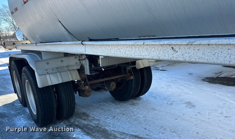 image for item FK1567 1998 Polar asphalt trailer
