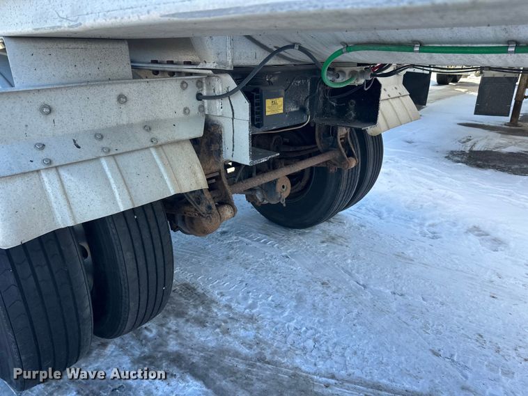image for item FK1567 1998 Polar asphalt trailer
