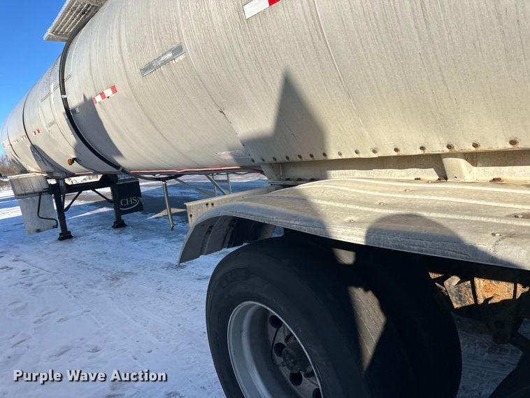 image for item FK1567 1998 Polar asphalt trailer