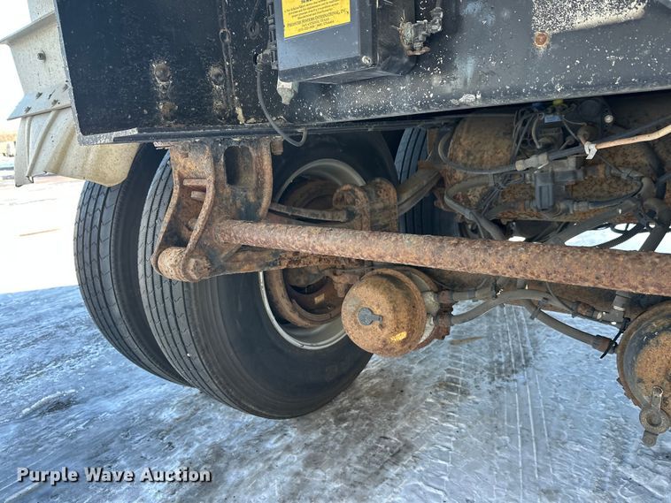 image for item FK1567 1998 Polar asphalt trailer