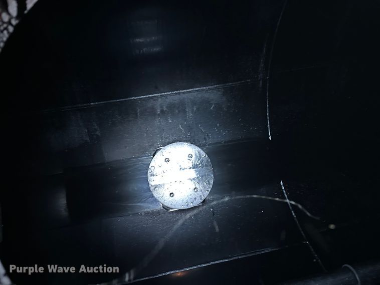 image for item FK1569 1996 Polar asphalt trailer