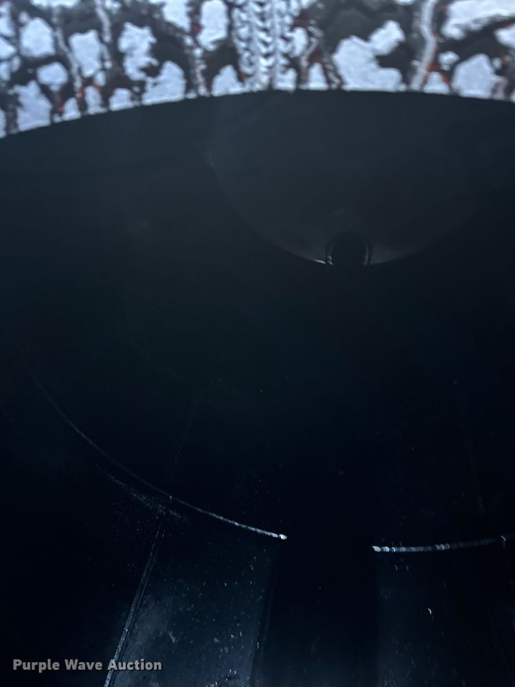 image for item FK1569 1996 Polar asphalt trailer