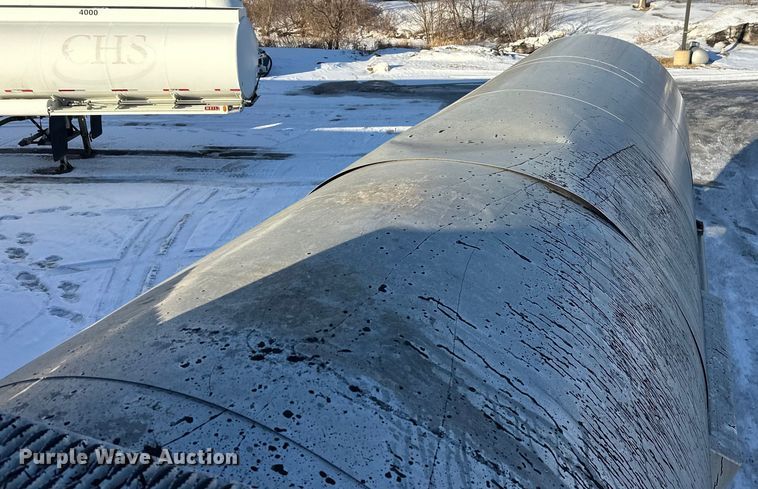 image for item FK1569 1996 Polar asphalt trailer