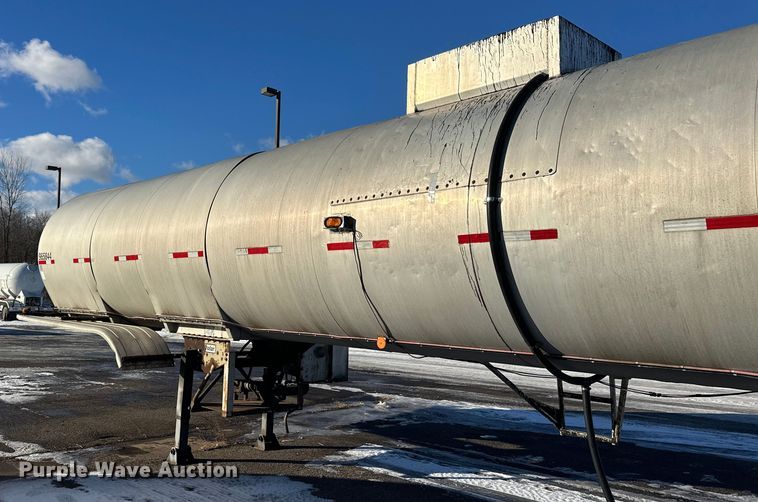 image for item FK1570 1996 Polar asphalt trailer