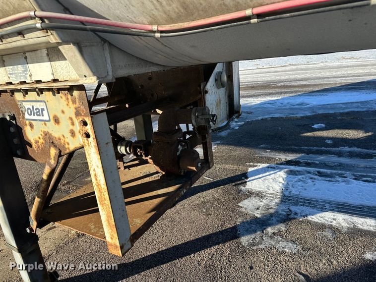 image for item FK1570 1996 Polar asphalt trailer