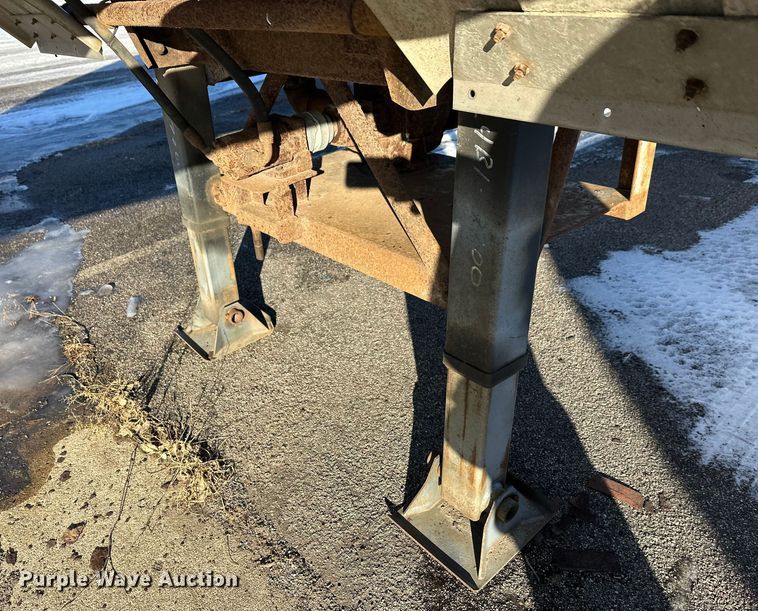 image for item FK1570 1996 Polar asphalt trailer