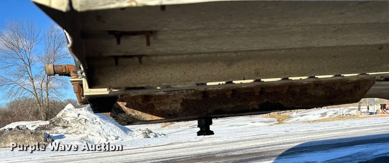 image for item FK1570 1996 Polar asphalt trailer