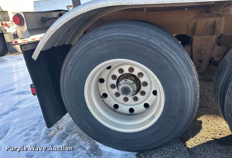 image for item FK1570 1996 Polar asphalt trailer